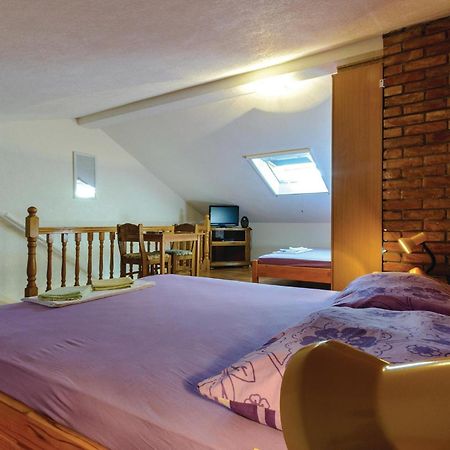 1 Bedroom Gorgeous Home In Slivno Klek Zewnętrze zdjęcie